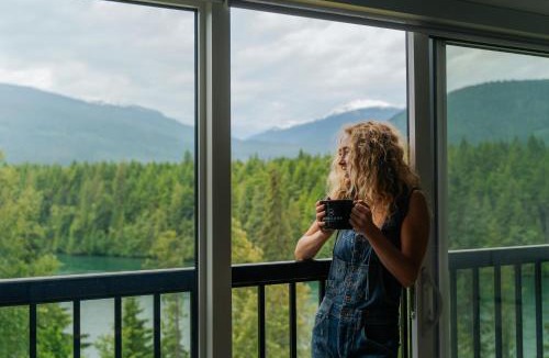 Revelstoke Hotel | Basecamp Resorts Revelstoke