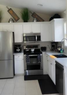 Royal Palm Beach House | Be at home away from home