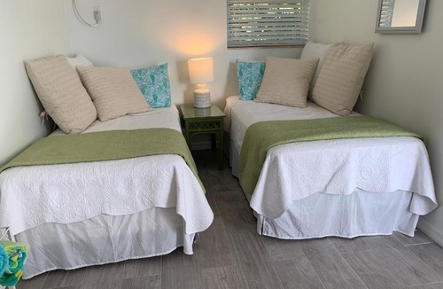 Fort Pierce Shores Hotel | Beach Bum Bungalow