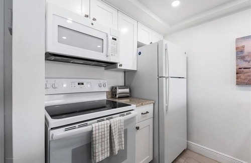 Hutchinson Island South Apartment | Beach Condo/High-End Finishes/Island Beach Resort/No Cleaning Fee/Condo 310