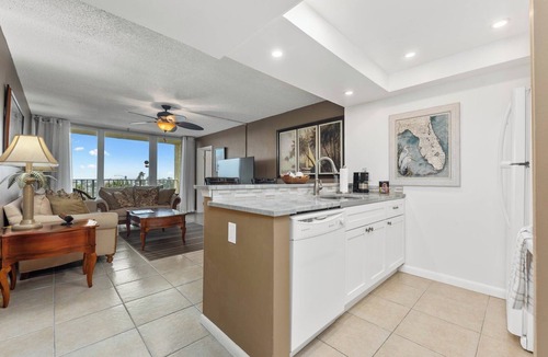 Hutchinson Island South Apartment | Beach Condo/Island Beach Resort/No Cleaning Fee/Condo 410
