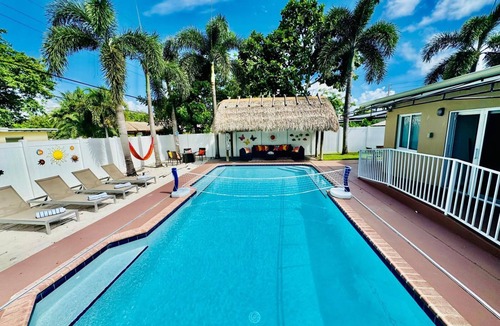 Beachway Estates House | Beach & Fun: Heated Pool, Tiki Hut, Fire Pit, Bikes