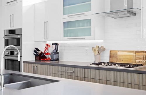 Dolphin Isles House | Beach next door! Las Olas only 10 min away!