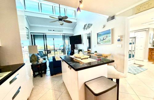 Fort Pierce Apartment | Beachfront paradise Ocean Village Golf Tennis Several heated pools Tiki bar Pickleball insite sports bar and restaurant and much more