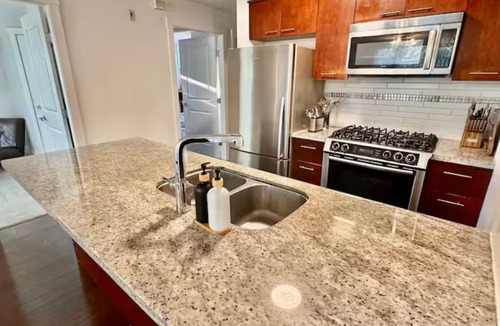 West Point Grey Apartment | Beachside 2BR+Den by Jericho