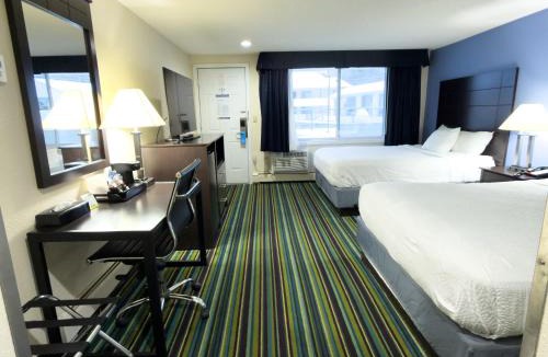 Lincoln Hotel | Beacon Inn & Suites