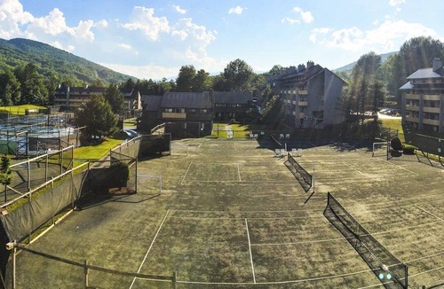 Lincoln Apartment | Beautiful 2 bedroom unit at resort, sleeps 6