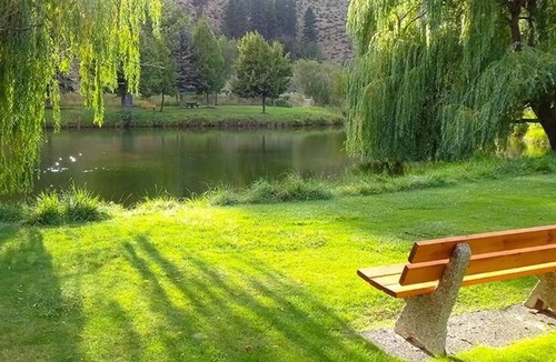 Okanagan-Similkameen Condo | Beautiful beach, KVR trail for biking & walking, heated pool right out your door