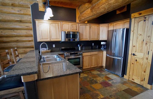 Winter Park Condo | Beautiful, Bright and Spacious Deluxe Log Cabin Duplex