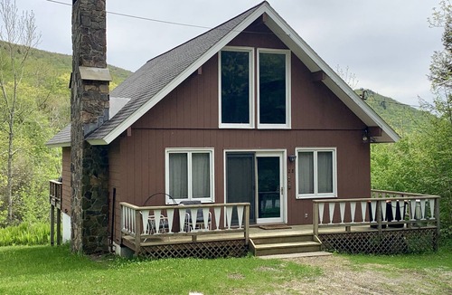 Stratton and Bromley Ski Areas Ski Chalet | Beautiful Chalet For All Seasons