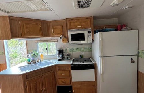 Bakersfield House | Beautiful cozy renovated RV situated on 100 private acres