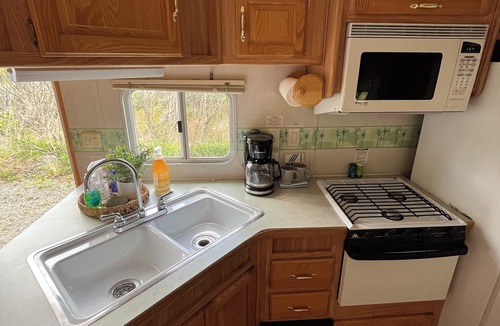 Bakersfield House | Beautiful cozy renovated RV situated on 100 private acres