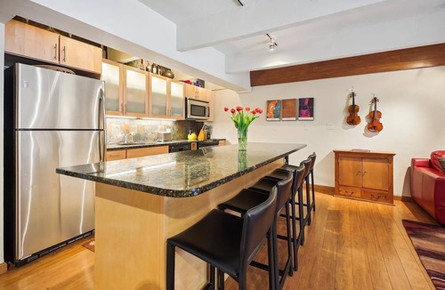 Aspen Condo | Beautiful Deluxe Rated Condo w/Hot Tub