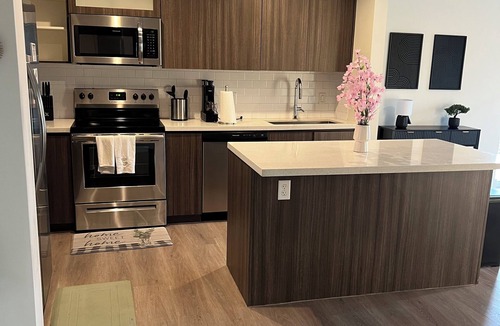 Parkside Apartment | BEAUTIFUL DOWNTOWN HOLLYWOOD BEACH YOUNG CIRCL 2B 2B Apt