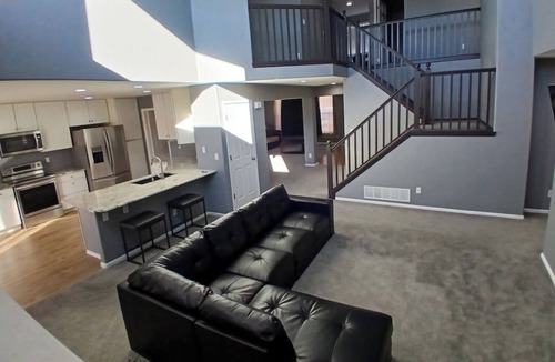 Aurora House | Beautiful Fully updated Home with plenty of space for everyone