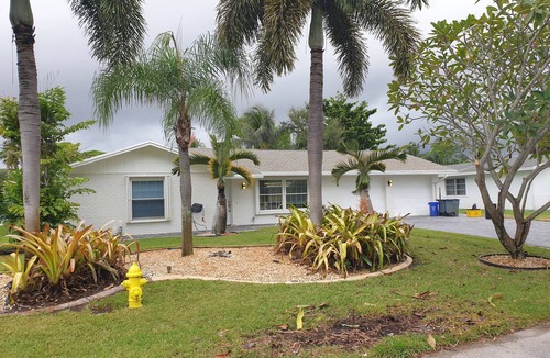 Hunt Club Villa | Beautiful home in a very upscale location in Palm Beach Gardens.