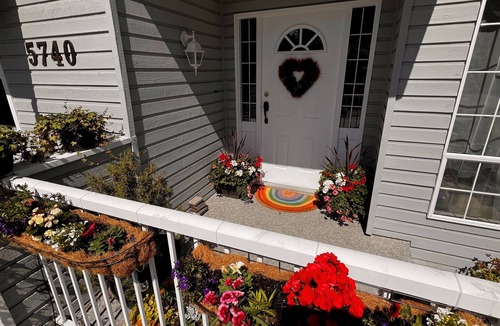 Grouse Woods House | Beautiful home in forest country - pet friendly!