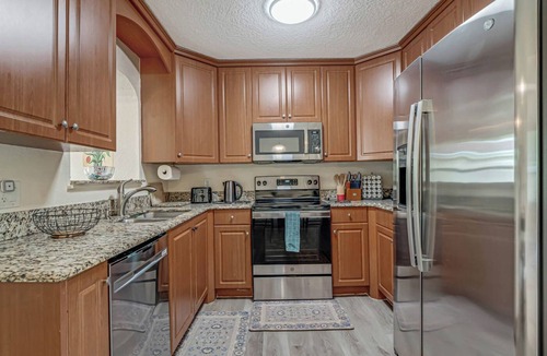 Royal Palm Beach House | Beautiful home, close proximity to golf, shopping, dining, parks and hospitals