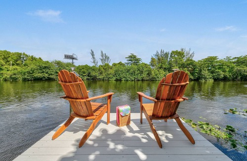 Parker Ridge House | Beautiful Lakeside Oasis