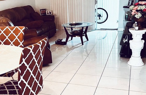 Boca Raton House | Beautiful modern townhome in BOCA RATON!