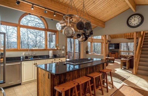 Sunday River Area House | Beautiful Mountain Home - Next to Sunday River