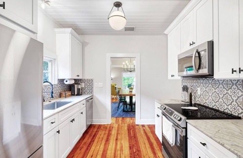 Parrot Cove House | Beautiful Newly Renovated Home Close to Downtown & Beach