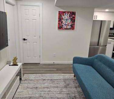 Saskatoon Apartment | Beautiful, serene and modern!