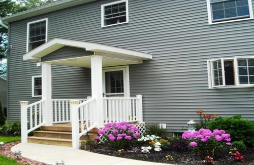 Lake Luzerne House | Beautiful Waterfront - Skiing/Snowboarding/Snow Mobile near house
