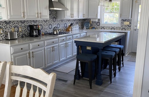 Wareham House | Beautiful waterfront property and steps away from multiple beaches
