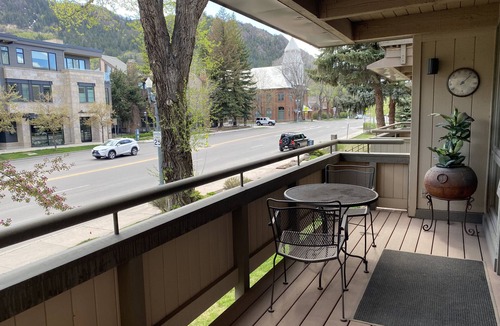 Aspen House | Beautifully remodeled re-furnished, 2 bedroom 2 bath Aspen condo.