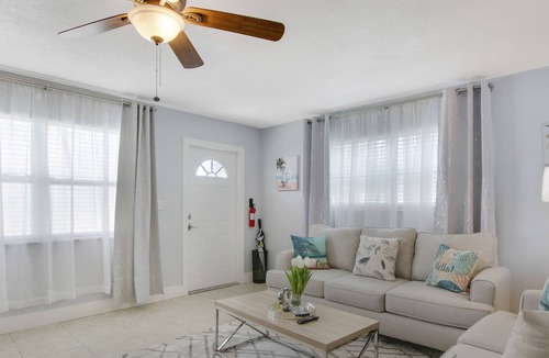 Florida North Atlantic Coast Apartment | Beautifully #2Renovated Palm Beach Gardens Apartment2