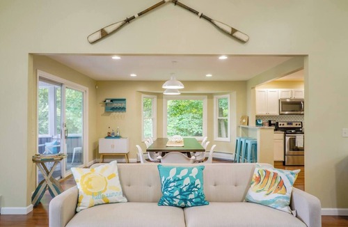 North Lake George House | Beauty and Seclusion on Lake George Awaits You!