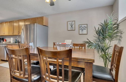 Sherwood Park Apartment | Bee - Cozy Sherwood Park Basement Suite