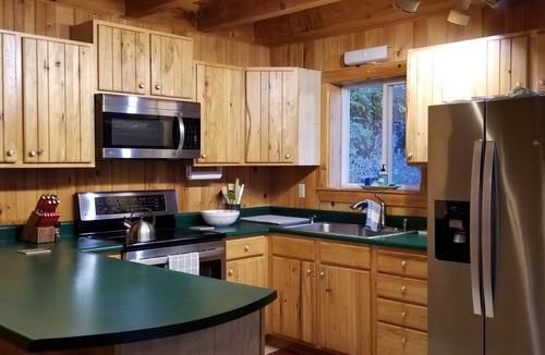 Otis Cottage | Beech Breeze