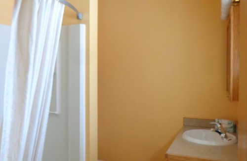 Gunnison Hotel | Best Private Room Near Downtown
