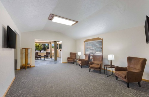 Clayton Hotel | Best Western Kokopelli Lodge