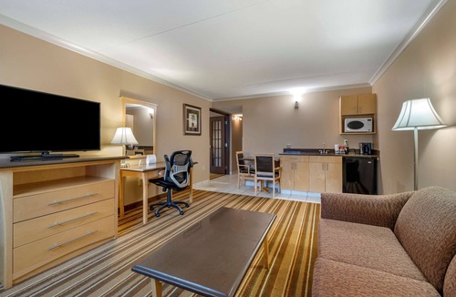 Prince Albert Hotel | Best Western Marquis Inn & Suites