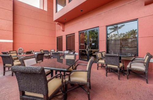 North Palm Beach Hotel | Best Western Plus Palm Beach Gardens Hotel & Suites and Conference Ct