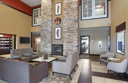 Castle Rock Hotel | Best Western Plus Castle Rock