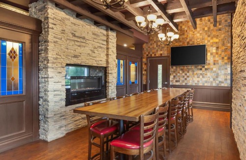 Leduc Hotel | Best Western Plus Edmonton Airport Hotel