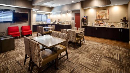 Hugoton Hotel | Best Western Plus Stevens County Inn