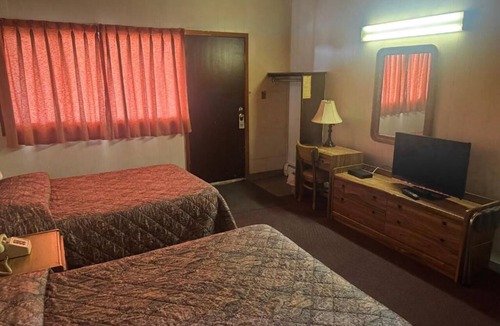 Grande Cache Hotel | Big Horn Motor Inn