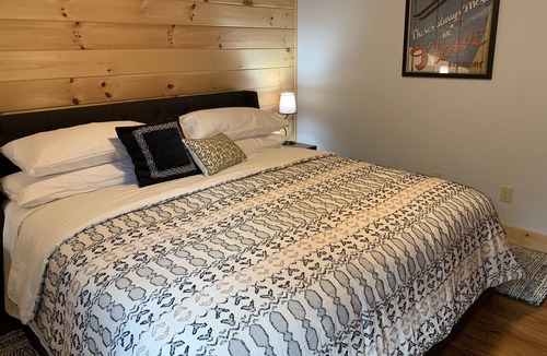 Malletts Bay Cottage | BIKES & HOME THEATER at Cream Puff Cottage on Lake Champlain