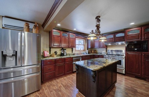 Deadwood House | Birdcage- within minutes of downtown Deadwood