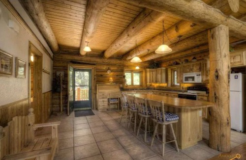 Rapid City Cabin | Black Hills Log Home Creek Side