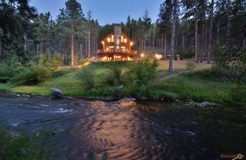 Rapid City Cabin | Black Hills Log Home Creek Side
