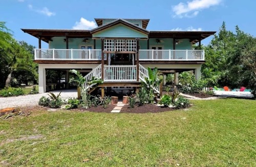 Greenacres House | Bleu Tropical Resort Estate Sleeps 18