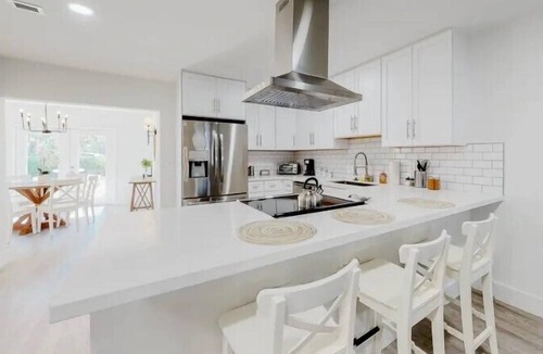 Deerfield Beach Villa | Blue Inlet- A 2-bedroom Coastal villa close to Beach