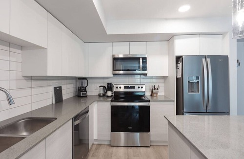 Regional District of Nanaimo Apartment | Blue Skies 2 Bedroom Condo 3+ Months