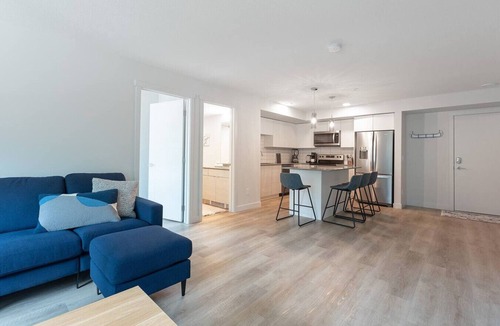 Regional District of Nanaimo Apartment | Blue Skies 2 Bedroom Condo 3+ Months